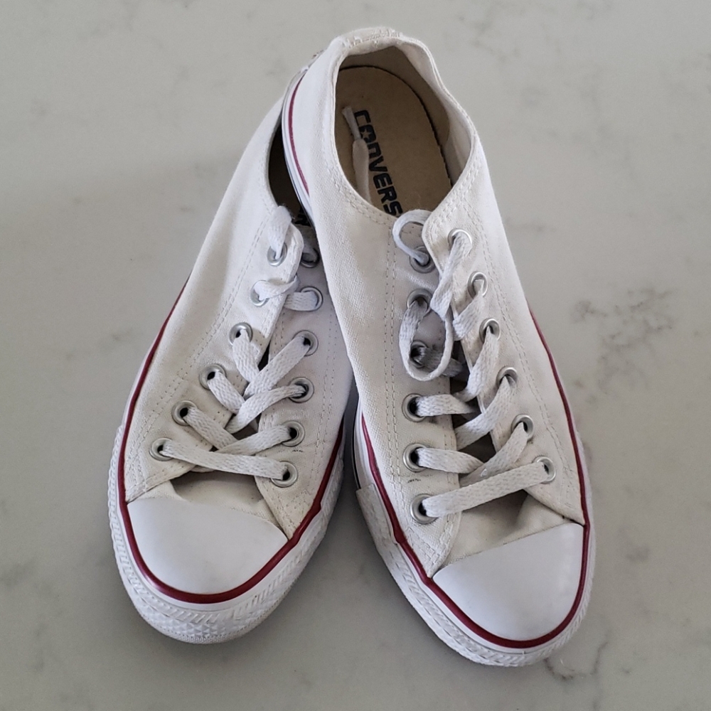 White converse